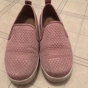 Cute slip on shoes!